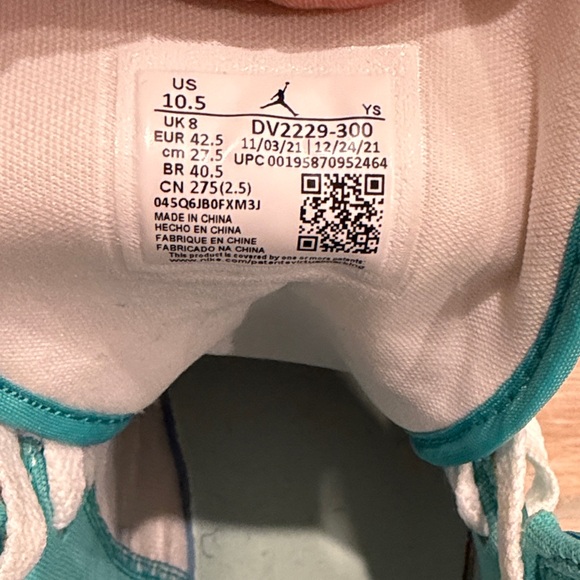 Jordan Teal and White Athletic Shoes - Picture 11 of 12